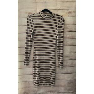 Long Sleeve Body Con Dress